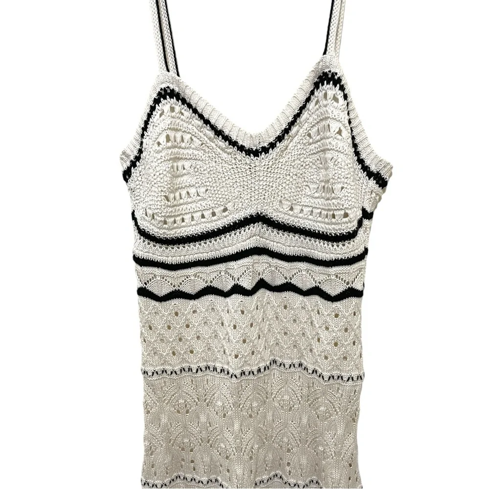 NWT Olive & Oak Crochet Maxi Dress, Size Medium Summer - Picture 5 of 16